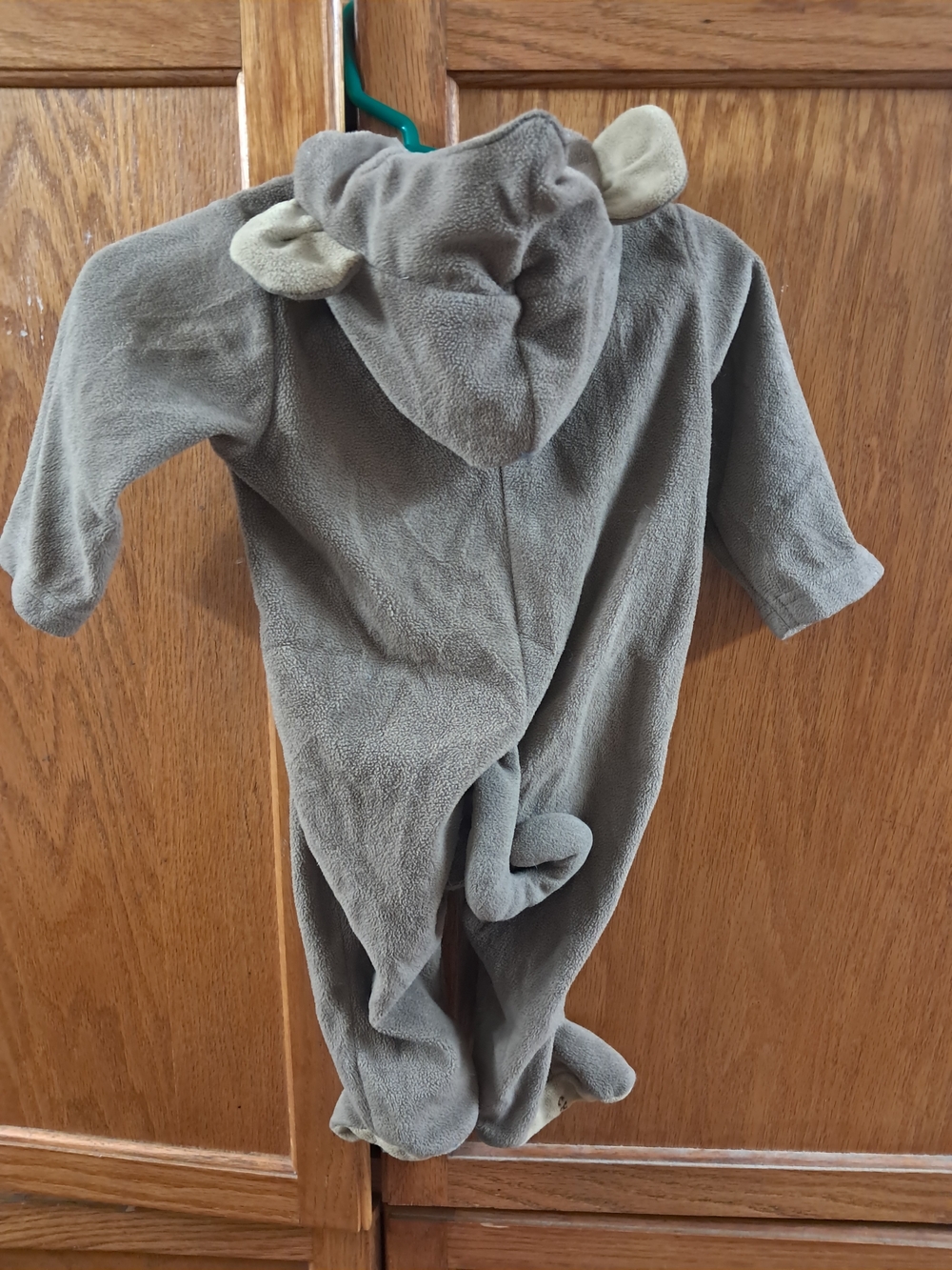 Adorable Baby Monkey Hooded One-Piece Fleece Romper - Picture 3 of 4